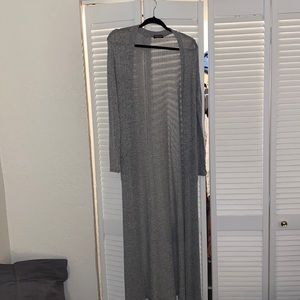 Fashion Nova Gray duster size extra large